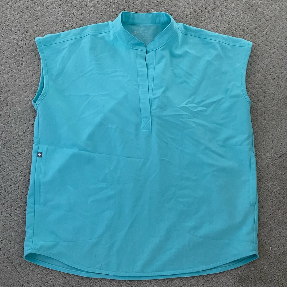 Wear Figs scrub top
